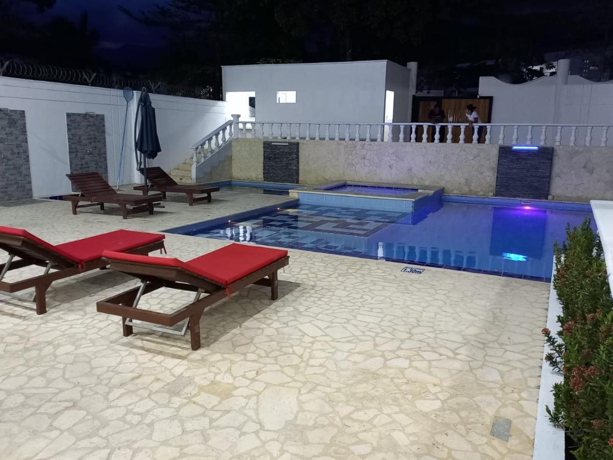Hotel Santa Fe Del Parque 산타페 데 안티오키아 외부 사진